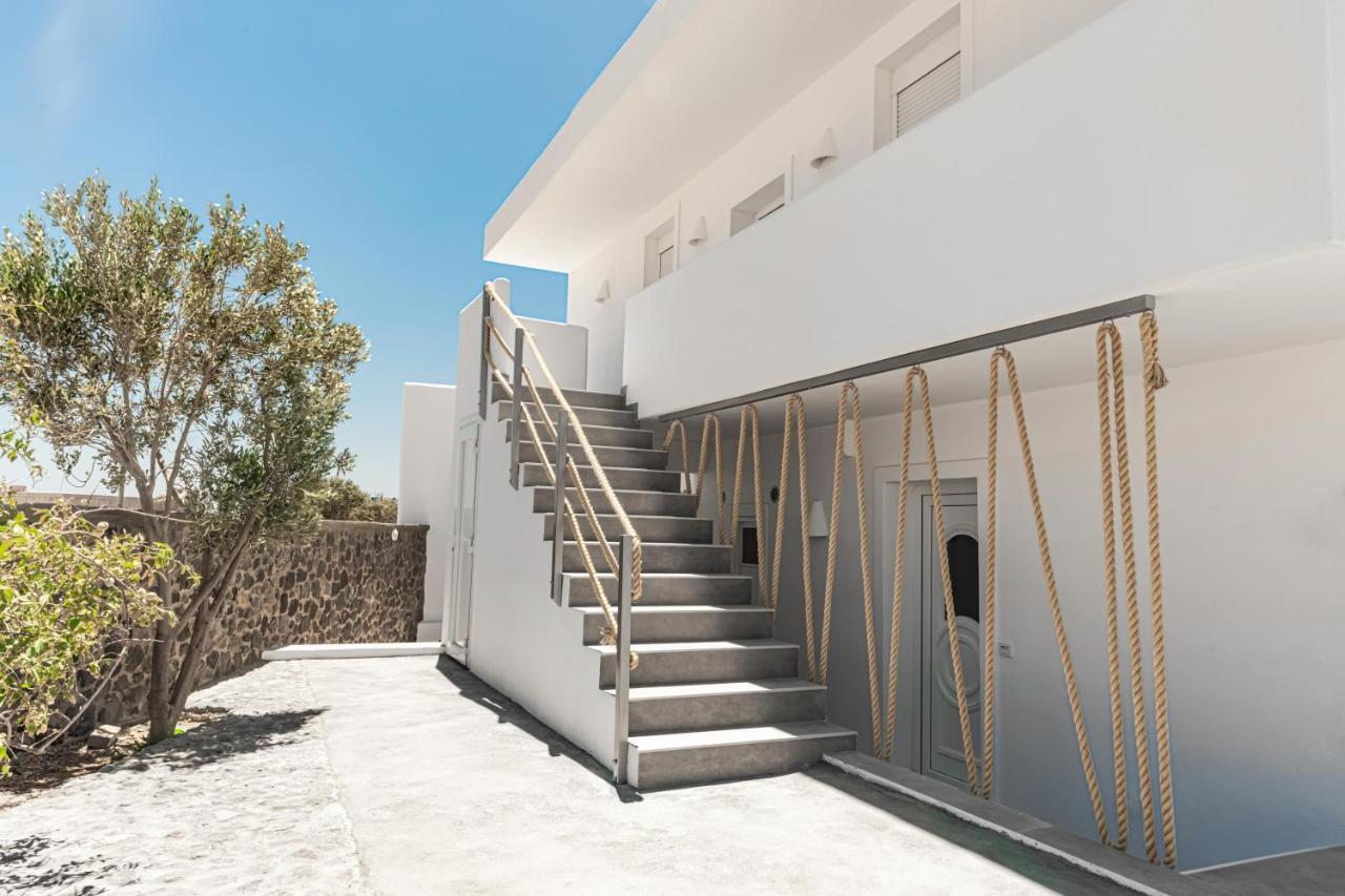 The Tree Houses Santorini Perissa  Luaran gambar
